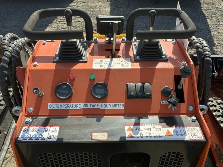 2025-sdlool-sl36c-skid-steer-loader-image-8