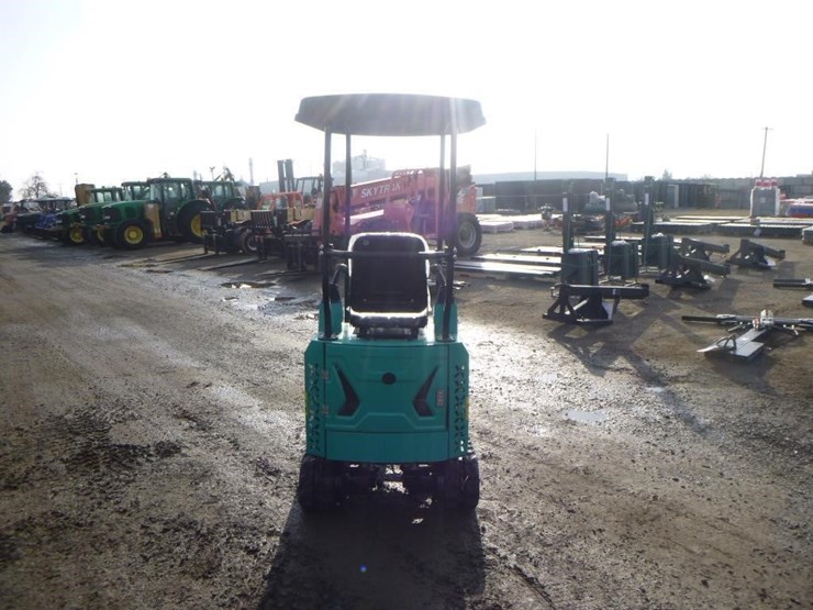 agt-mh12rx-hydraulic-excavator-image-8