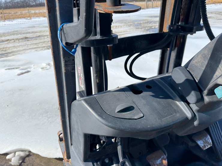 toyota-8fgcu25-image-13