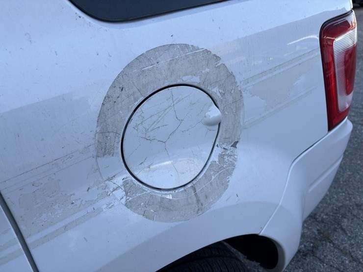 2008-ford-escape-image-28