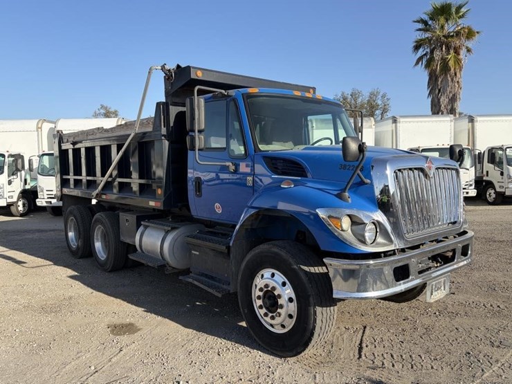 2018-international-7400-image-2