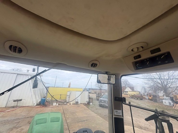 john-deere-8320r-image-73