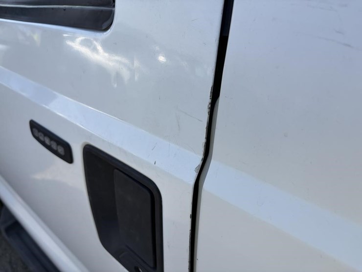 2011-ford-f250-image-33