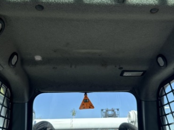 2017-bobcat-t650-image-25