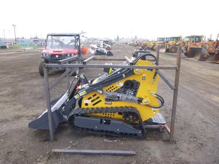 sdlanch-sdll60-skid-steer-track-loader-image-5