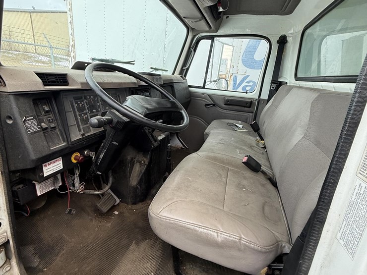 2000-international-4700-image-15