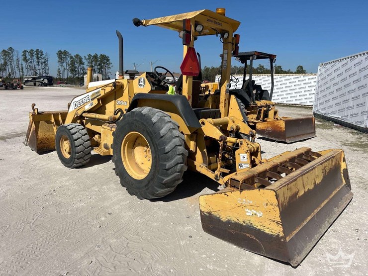 2005-deere-210le-image-4