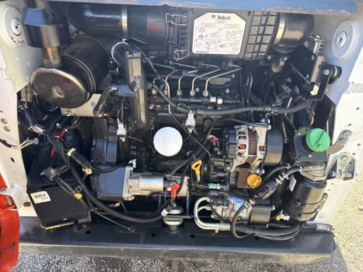 2017-bobcat-t650-image-14