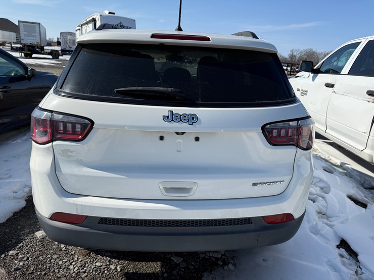 2018-jeep-compass-image-6