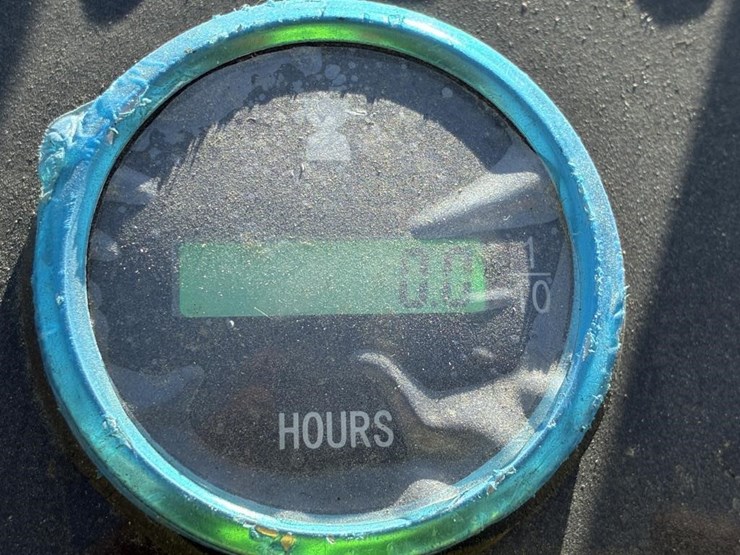 2026-agt-mx-mrt14-skid-steer-loader-image-11