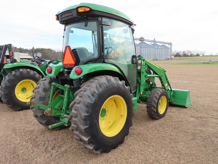 2021-john-deere-4044r-image-9