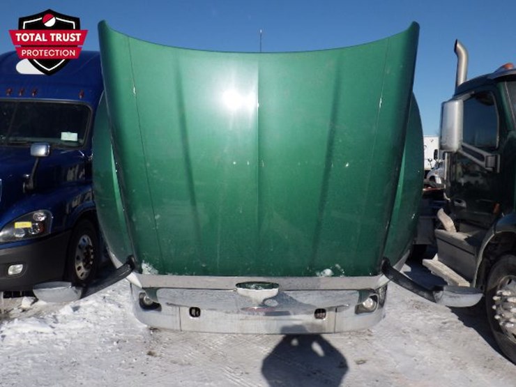 2019-peterbilt-579-image-21