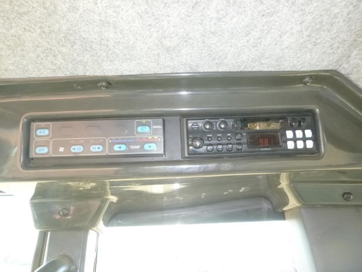 2006-komatsu-gd555-3c-image-18