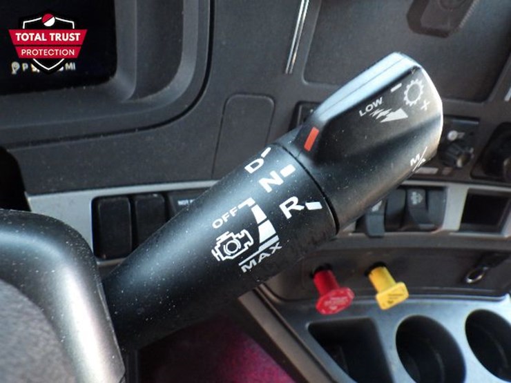 2024-kenworth-t680-image-18