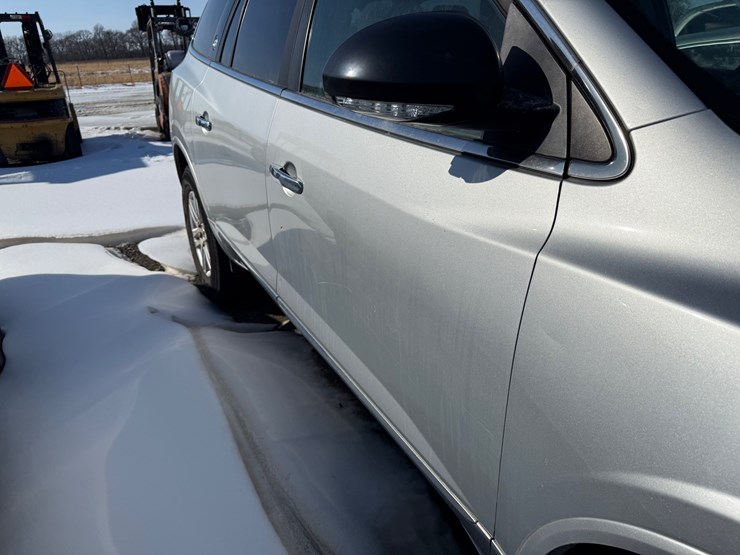 2015-buick-enclave-image-14