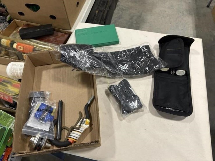 misc-gun-&-hunting-items-image-1