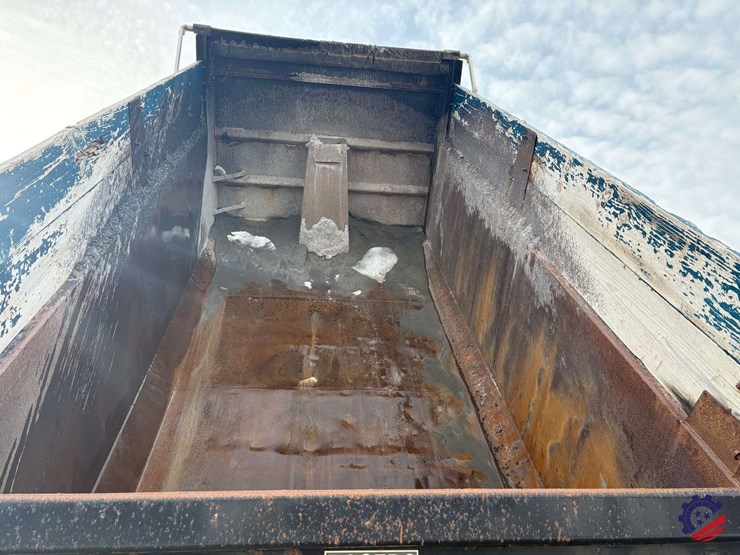 2021-western-star-4900ex-image-92