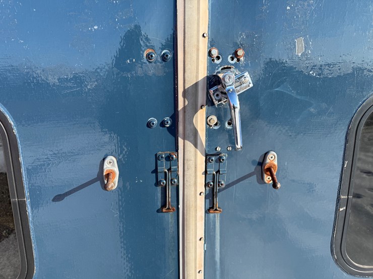 1991-chevrolet-c30-image-9