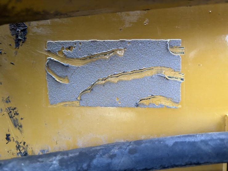 2021-caterpillar-259d3-image-44