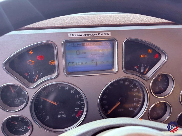 2017-mack-granite-gu713-image-59