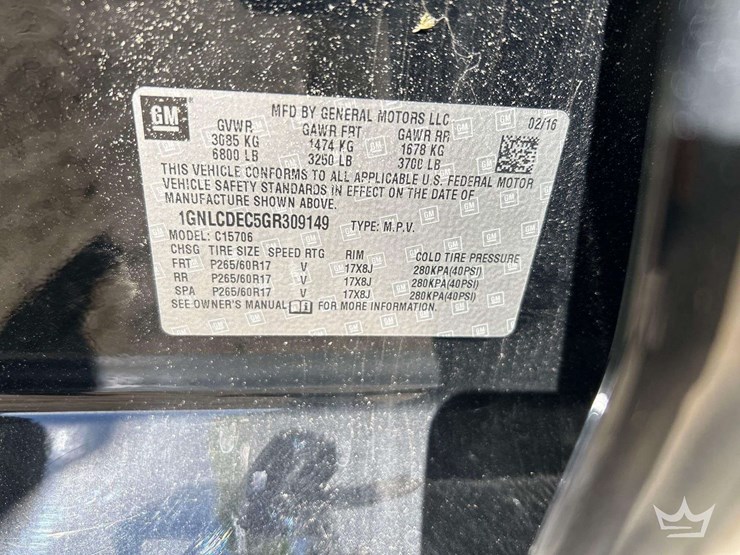 2016-chevrolet-tahoe-image-5