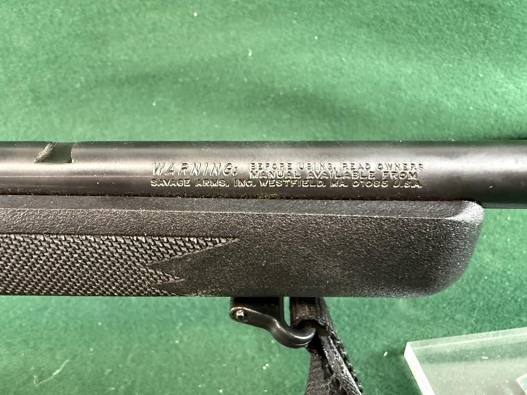 marlin-mdl-64-.22-lr-rifle-image-5