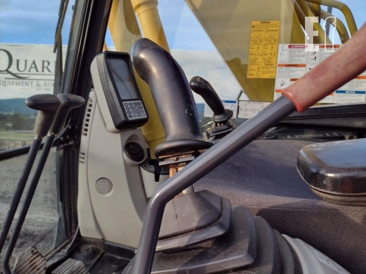 kobelco-sk170-lc-10-image-11