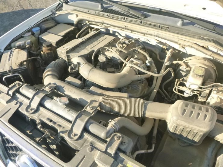 2016-nissan-frontier-image-18