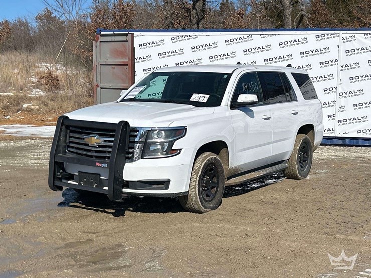 2020-chevrolet-tahoe-image-1