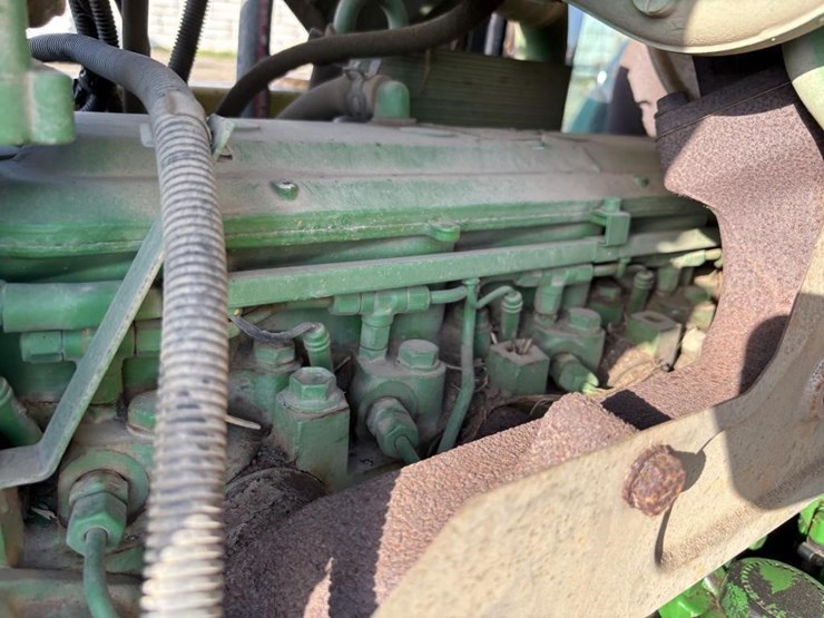 2005-john-deere-7220-image-51