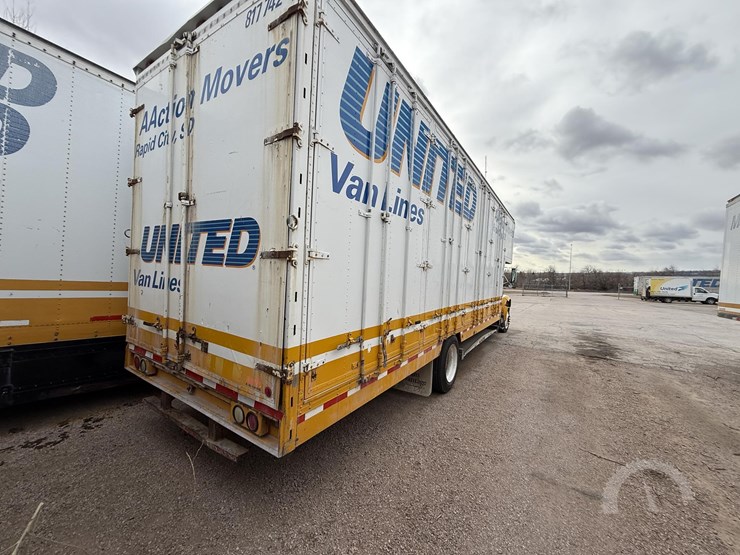 2000-international-4700-image-8