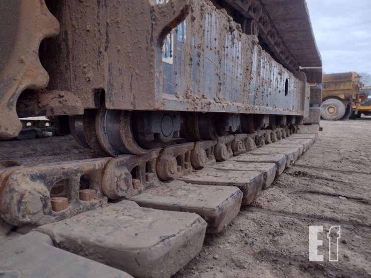 2021-deere-85g-image-40