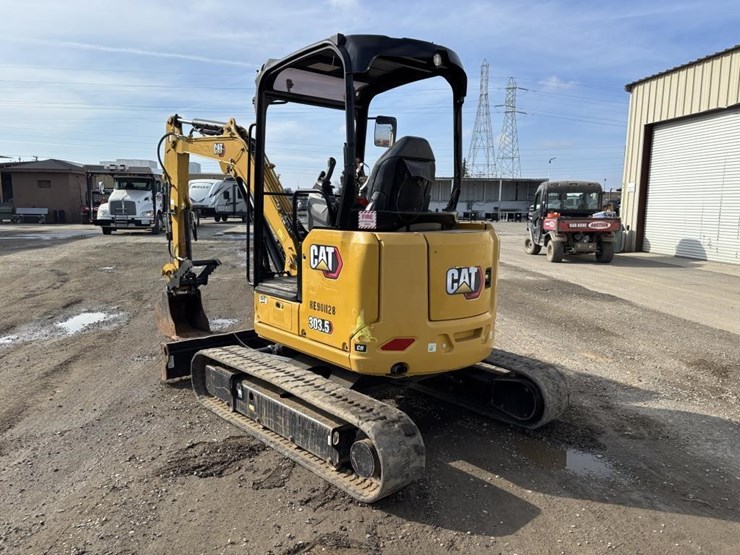 2022-caterpillar-303.5-image-4