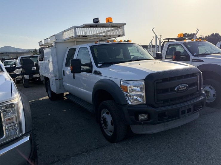 2012-ford-f550-image-2