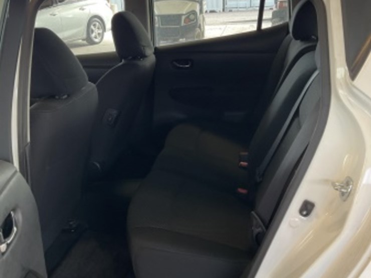 2015-nissan-lead-hatchback-image-24