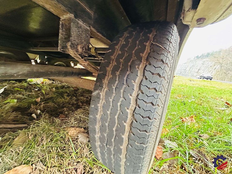 2003-forest-river-wildcat-28rk-t/a-camper-gooseneck-trailer-image-58