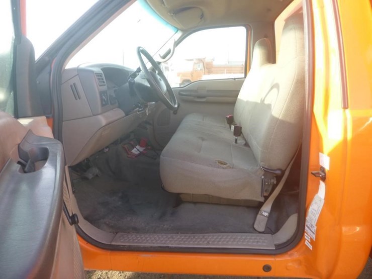 2000-ford-f450-image-14