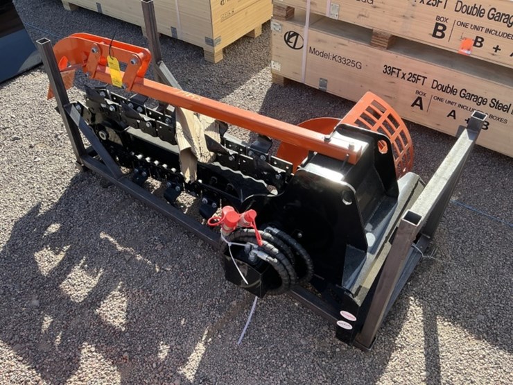 2025-giyi-gy-x39f-trencher-for-stand-up-skid-steer-image-2