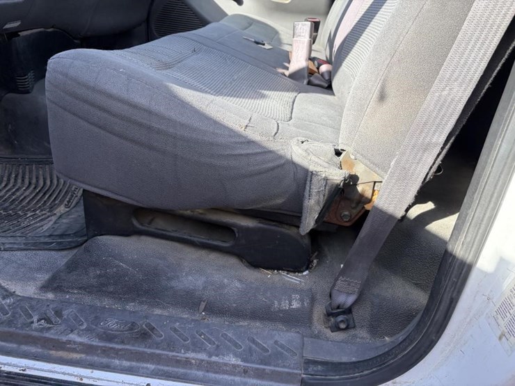 2002-ford-f150-image-15