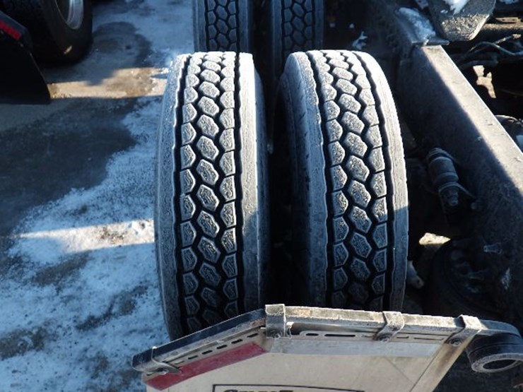 2017-freightliner-cascadia-125-image-14