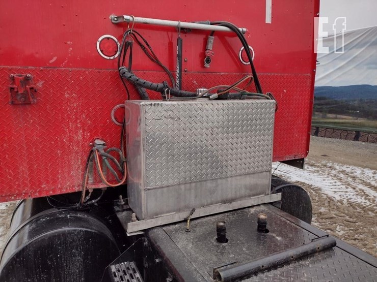 2000-international-9900-image-35