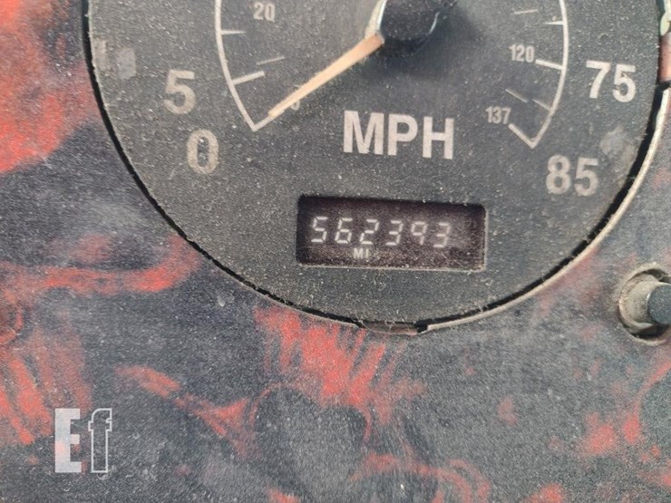 2000-international-9900-image-7