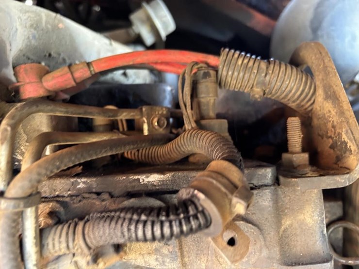 2005-jlg-8042-image-50