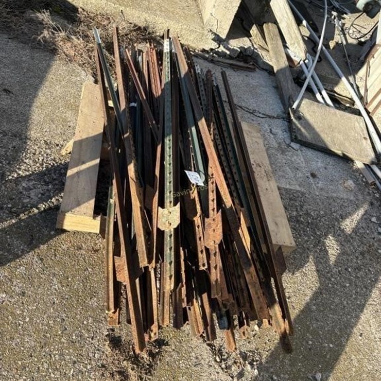 50 6' T-Posts