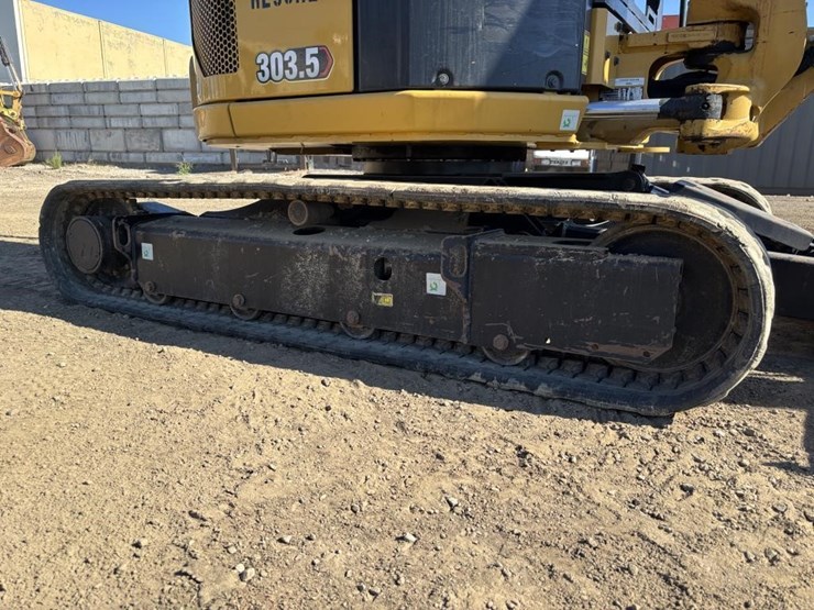 2022-caterpillar-303.5-image-27