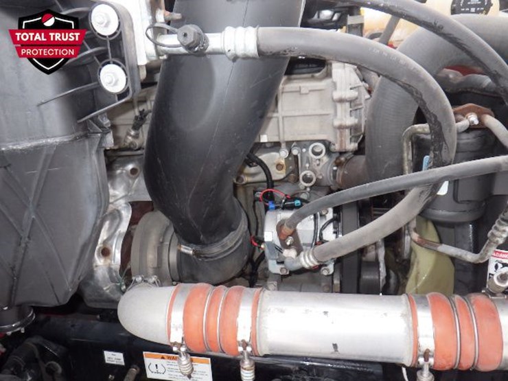 2021-freightliner-cascadia-116-image-22