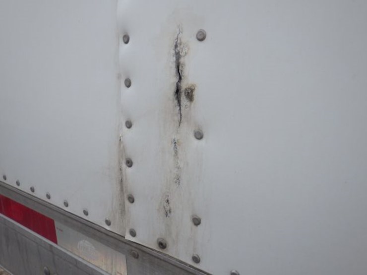 2017-utility-4000d-x-image-11