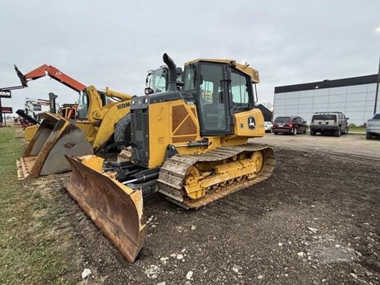 2022-deere-650k-lgp-image-2