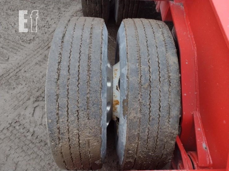 2009-axle-25-ft-image-13