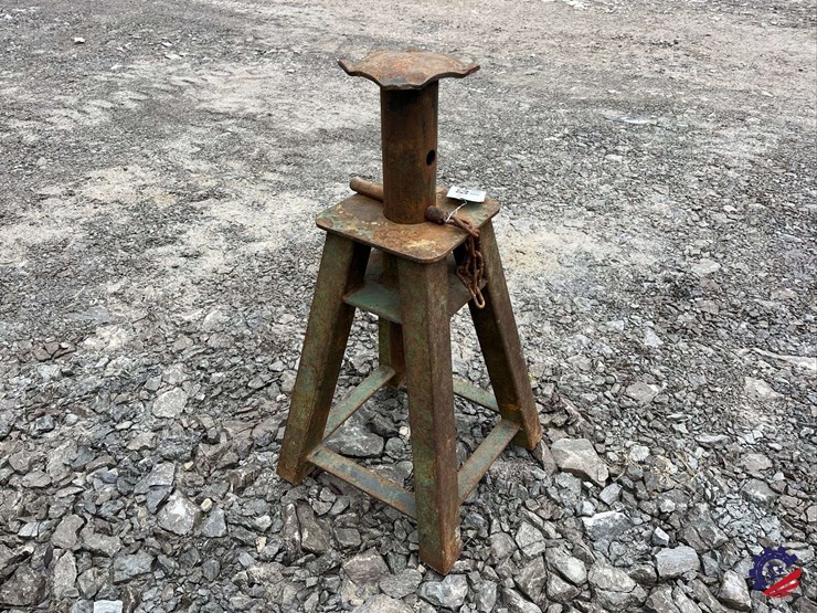 heavy-duty-adjustable-jack-stand-image-4
